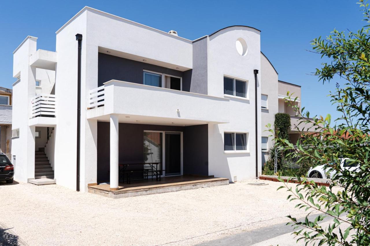 Apartment Station 22 - Brand New With A Terrace And Private Parking *