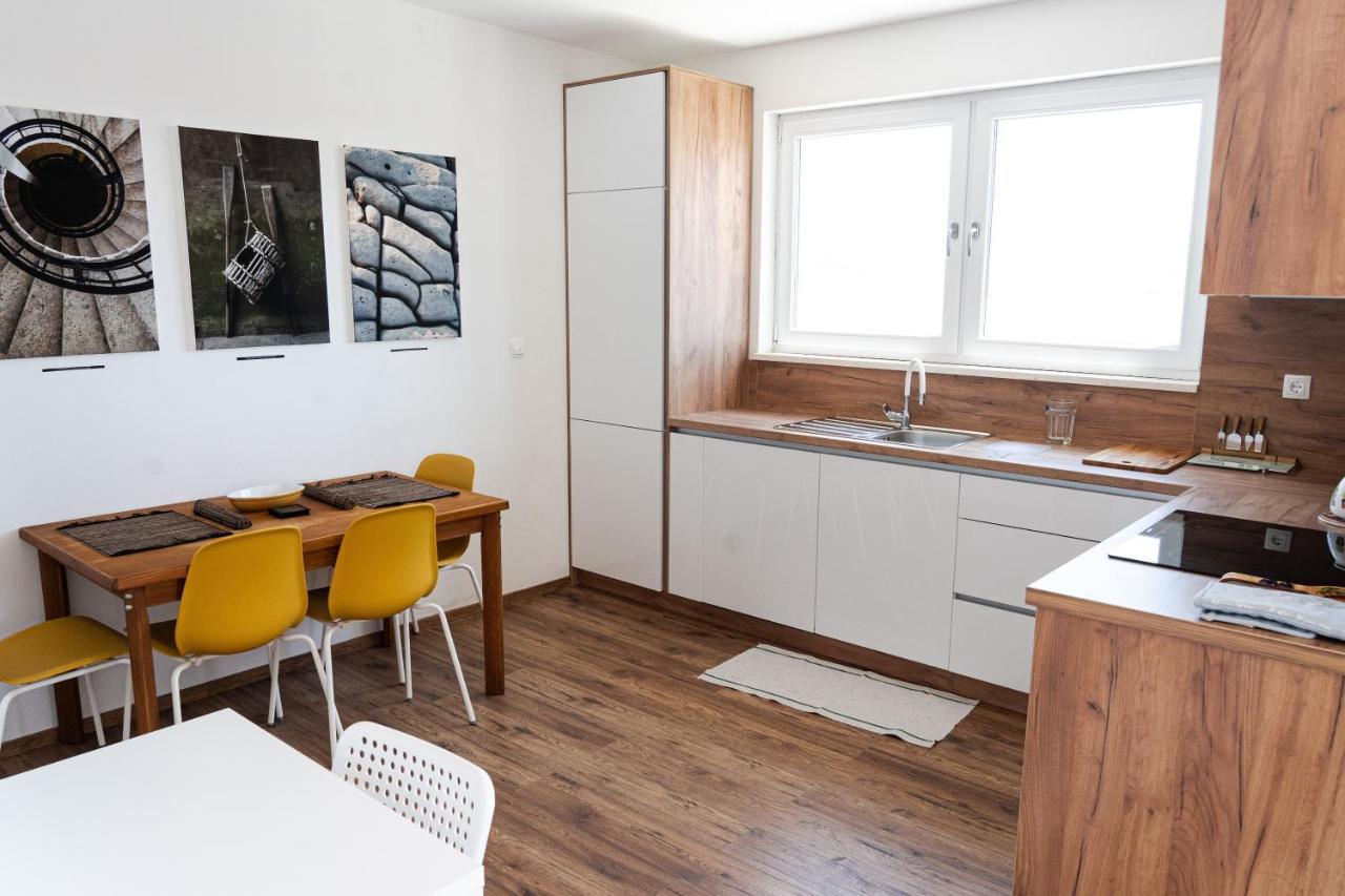 Station 22 - Brand New With A Terrace And Private Parking Apartment