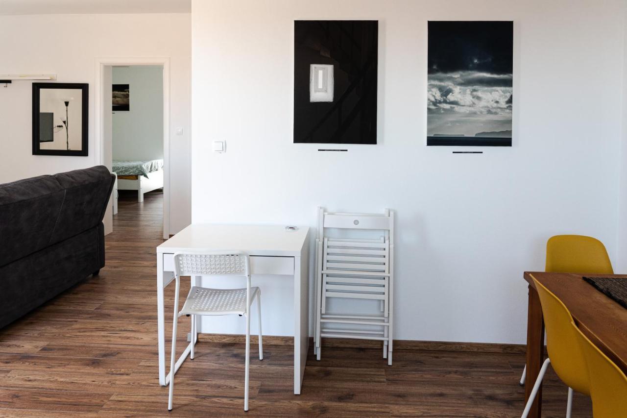 Apartment Station 22 - Brand New With A Terrace And Private Parking Vir